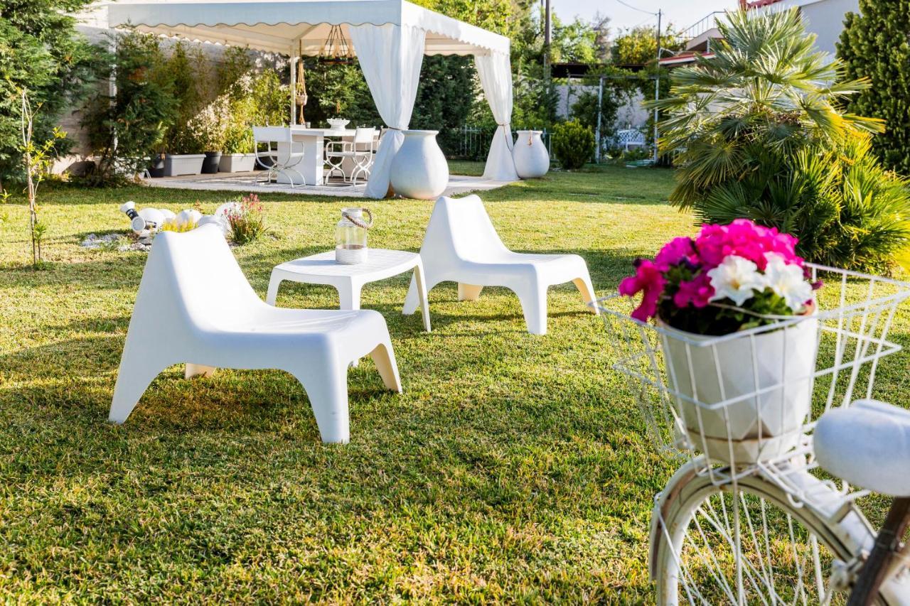 Mary'S Home Nea Artaki Exterior photo